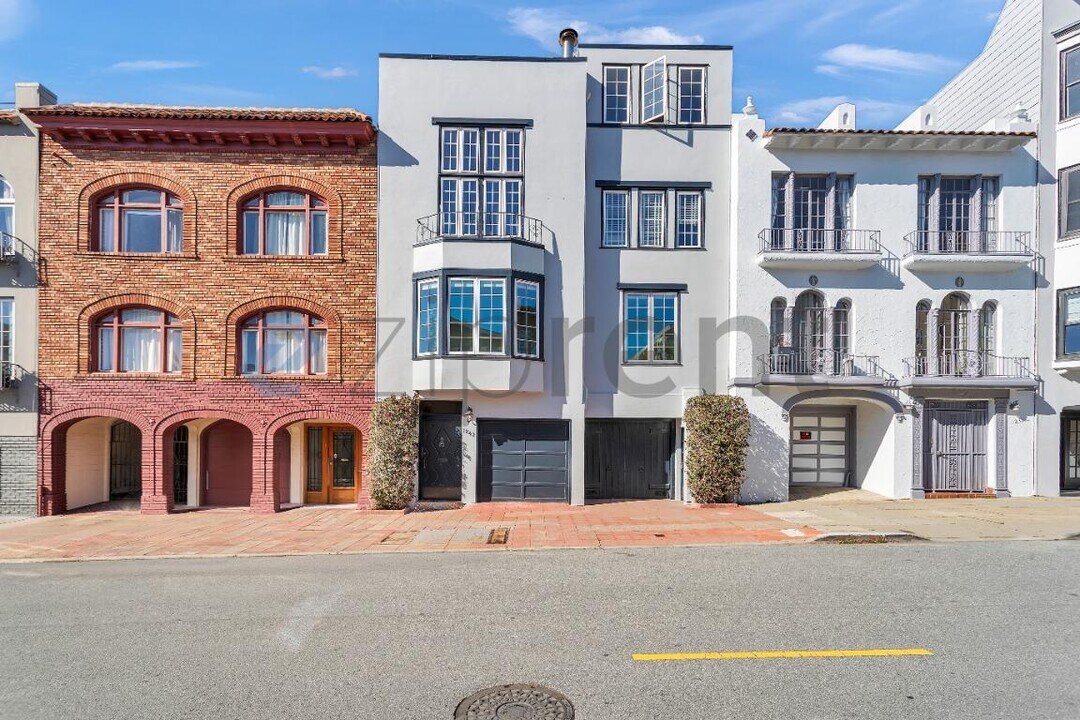 1242 Francisco St in San Francisco, CA - Foto de edificio