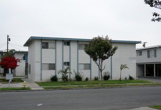 Buena Grove in Garden Grove, CA - Foto de edificio - Building Photo