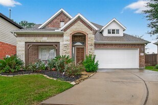16131 Keystone Ridge Ln in Houston, TX - Building Photo