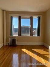 38 Hemenway St, Unit 33 in Boston, MA - Building Photo - Building Photo