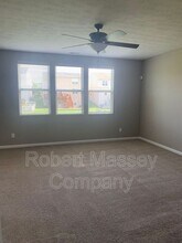 11731 Trottingham Cir in Louisville, KY - Building Photo - Building Photo