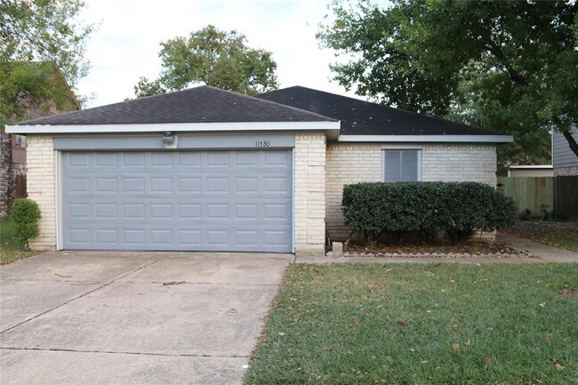 11530 Ridge Run Dr in Houston, TX - Building Photo - Building Photo