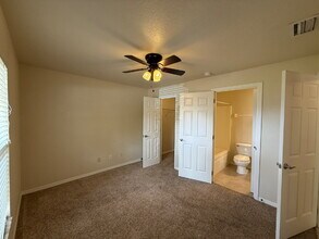 2066 Foxwood Dr in Melbourne, FL - Building Photo - Building Photo