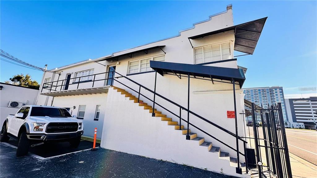 711 W Amelia St-Unit -Unit A in Orlando, FL - Building Photo