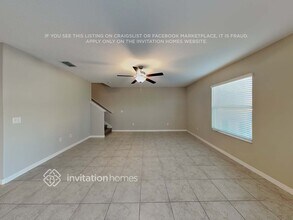 11168 Riley Pines Cir in Gibsonton, FL - Foto de edificio - Building Photo