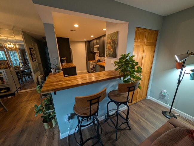 property at 12709 Gordon Blvd