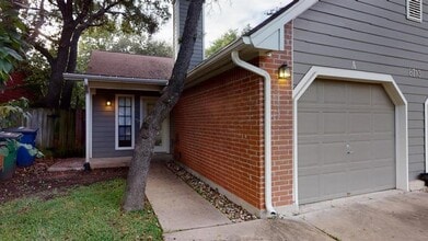 8713 Clearbrook Trail in Austin, TX - Building Photo - Building Photo