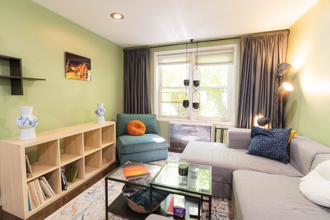 340 Haven Ave, Unit #1H in New York, NY - Building Photo - Building Photo