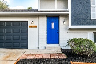18912 E Kansas Dr in Aurora, CO - Building Photo - Building Photo