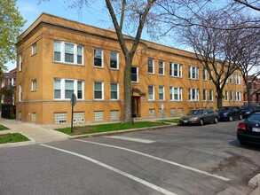 3600 N Oakley Ave in Chicago, IL - Building Photo - Building Photo