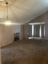 2712 Lotus Ct in Antioch, CA - Building Photo - Building Photo