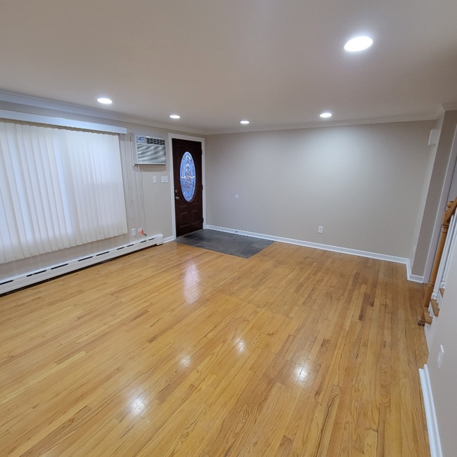 50 Fairfield Ave in Colonie, NY - Foto de edificio - Building Photo