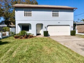 3021 W Braddock St in Tampa, FL - Building Photo