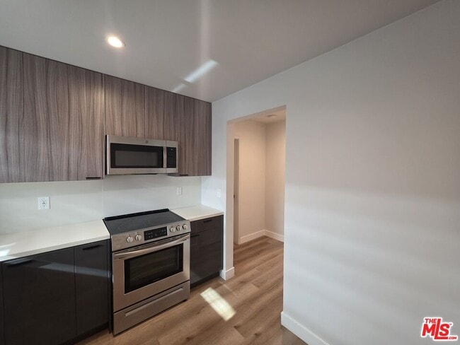 3660 Watseka Ave in Los Angeles, CA - Building Photo - Building Photo