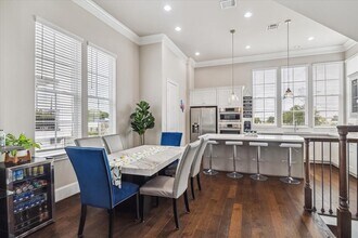 4124 Willowbend Blvd in Houston, TX - Building Photo - Building Photo