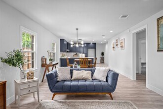 6935 Palmetto St in Houston, TX - Building Photo - Building Photo