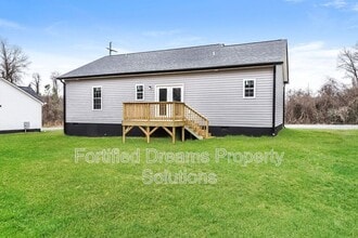 418 N Smith St in Liberty, NC - Building Photo - Building Photo