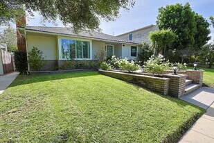 4334 Olive Ave in Long Beach, CA - Building Photo