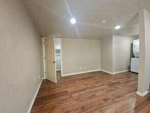 15 est 81st St in Ben Lomond, CA - Building Photo - Building Photo