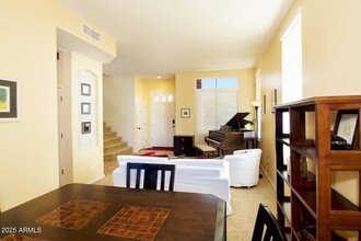 239 W Desert Ave in Gilbert, AZ - Building Photo - Building Photo