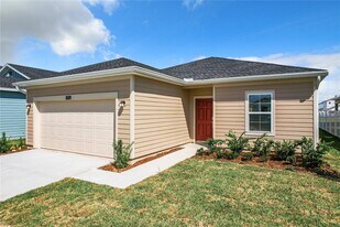 4726 SW 83rd Lp in Ocala, FL - Building Photo