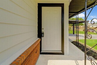 4218 Friar Point Rd in Houston, TX - Foto de edificio - Building Photo