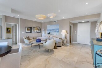 500 SE Mizner Blvd in Boca Raton, FL - Building Photo - Building Photo