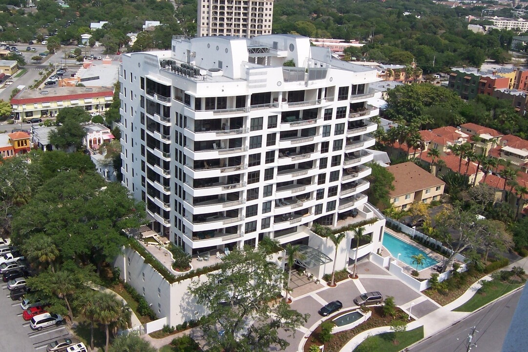 The Savoy on Palm in Sarasota, FL - Foto de edificio