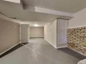 657 Shore Dr in Joppatowne, MD - Foto de edificio - Building Photo