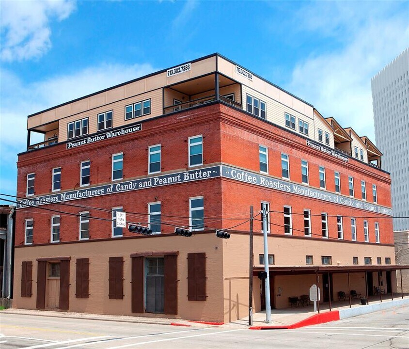 100 20th St-Unit -400 in Galveston, TX - Building Photo