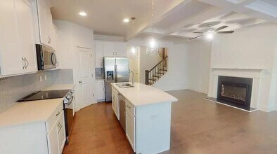 5332 Brooklands Dr in Lithonia, GA - Building Photo - Building Photo