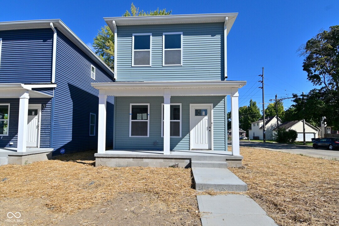 1002 Eugene St in Indianapolis, IN - Building Photo