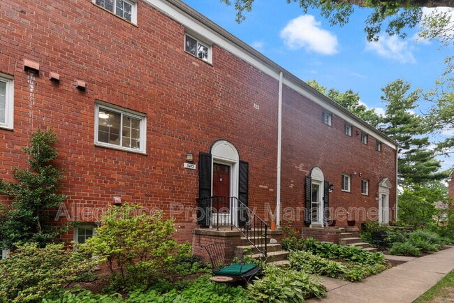 property at 3472 Gunston Rd