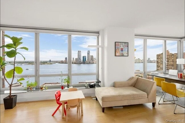 property at 30 West St