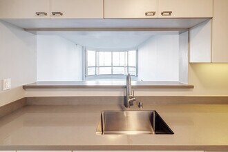 300 3rd St in San Francisco, CA - Building Photo - Building Photo