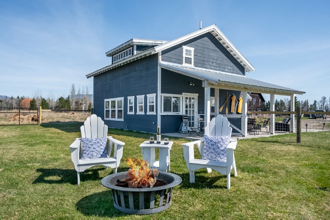 property at 670 Blue Heron Dr