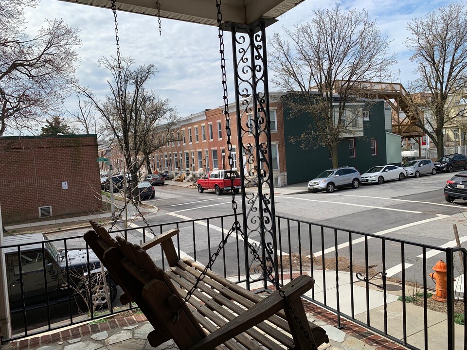 1635 Webster St in Baltimore, MD - Building Photo