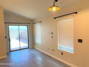 8373 S Egyptian Dr in Tucson, AZ - Building Photo - Building Photo