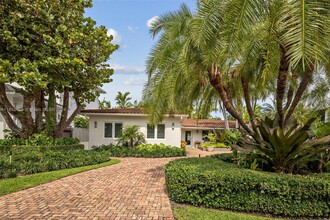 670 Allendale Rd in Key Biscayne, FL - Building Photo - Building Photo