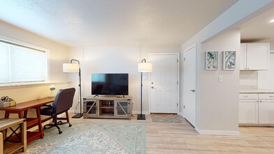 1701 Hudson St, Unit 4 in Helena, MT - Building Photo - Building Photo