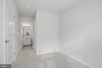 332 Ensemble Wy in Frederick, MD - Building Photo - Building Photo