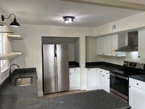 6905 Cleaton Rd in Columbia, SC - Building Photo - Building Photo