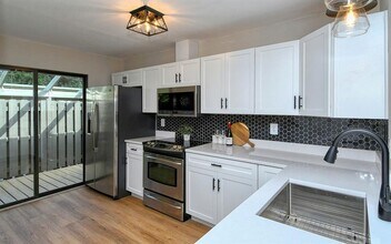 5603 Summerside Ln in Sarasota, FL - Building Photo - Building Photo