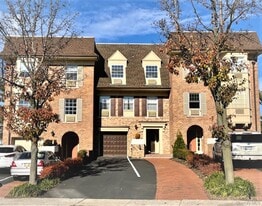 205-30 Brian Crescent in Queens, NY - Building Photo