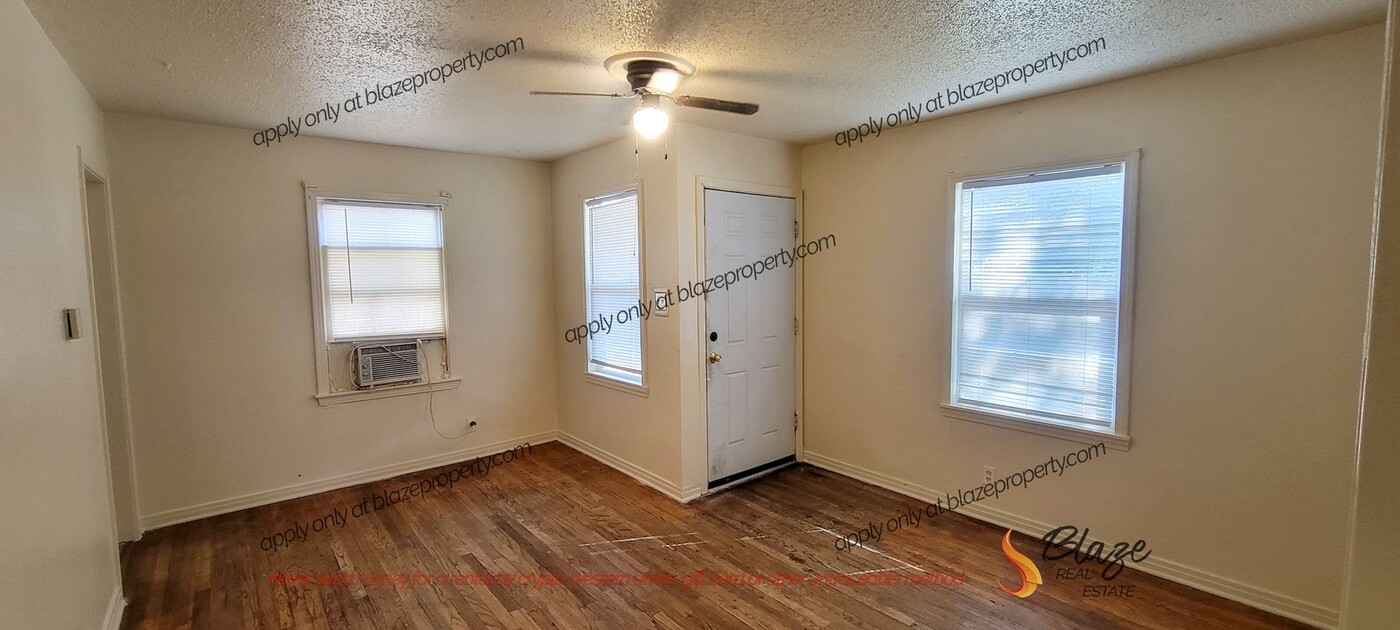 1605 Nix St in Amarillo, TX - Building Photo