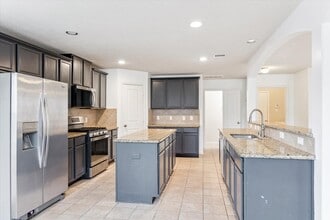 11718 Red Hummingbird Dr in Houston, TX - Building Photo - Building Photo