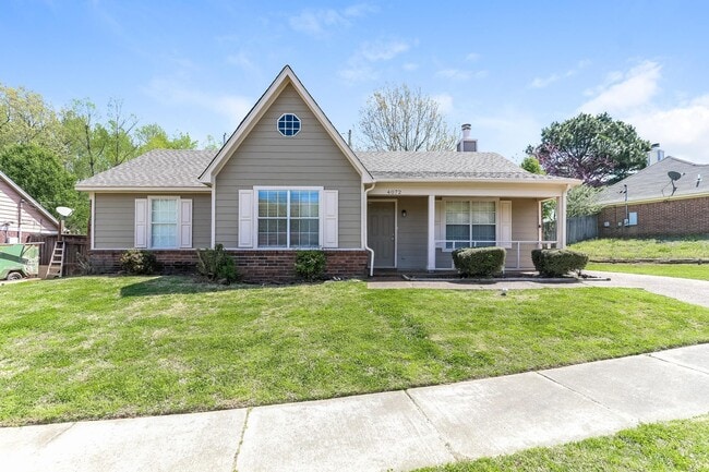 property at 4072 Angelace Dr N