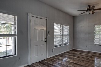 905 E 3rd St in Del Rio, TX - Building Photo - Building Photo