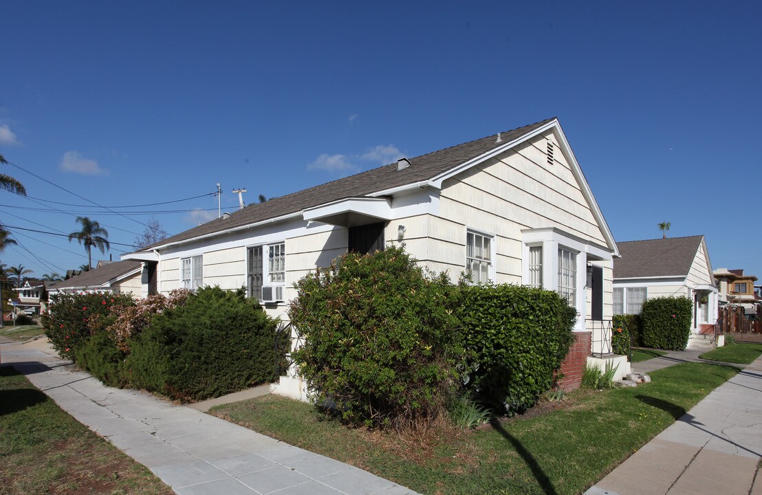 2002-2010 30th St in San Diego, CA - Building Photo