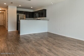 541 Eiseman Wy in Jacksonville, FL - Building Photo - Building Photo
